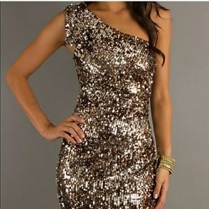 HOSTPICK🥂City triangles 💙 one shoulder dress(14)